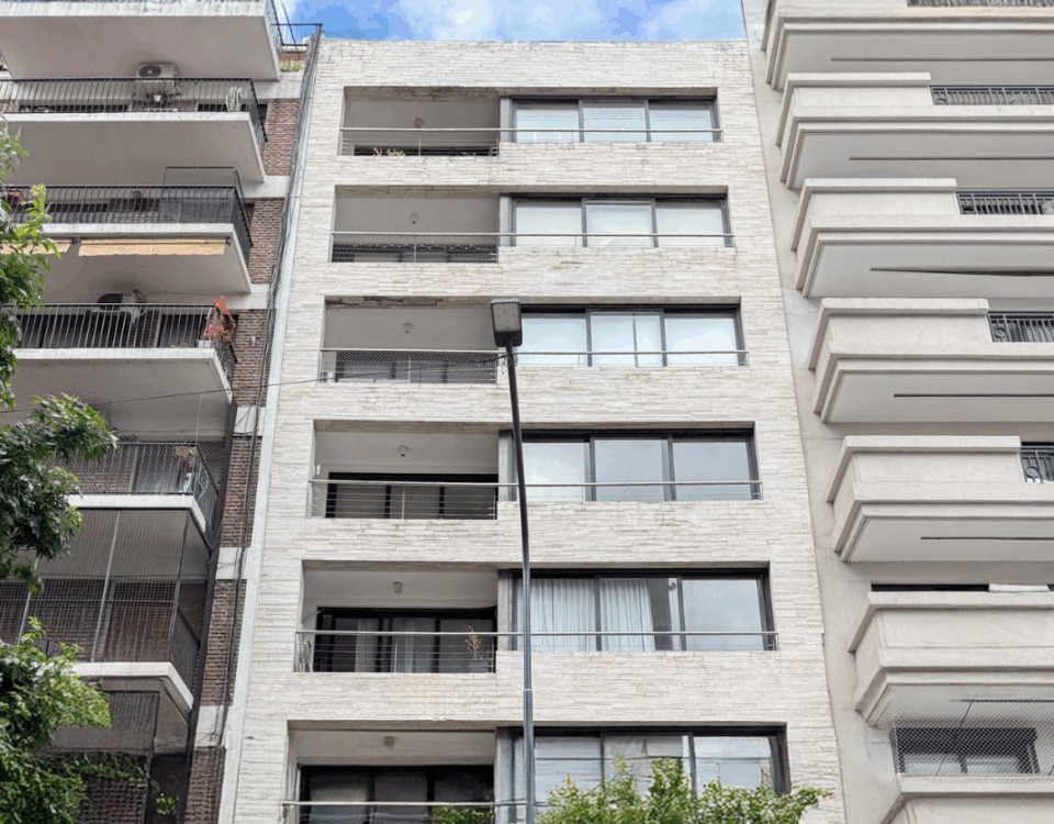 Juncal 2514, Recoleta, C.A.B.A., Argentina.